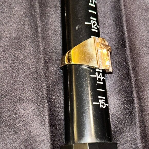 14K Yellow Gold Crucifix Ring with Diamond Accents, Size 13/13.5 - Picture 9 of 16